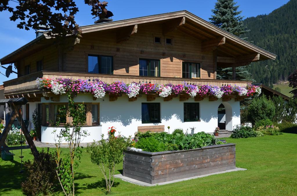 Landhaus Gertrude Eder Leogang Extérieur photo